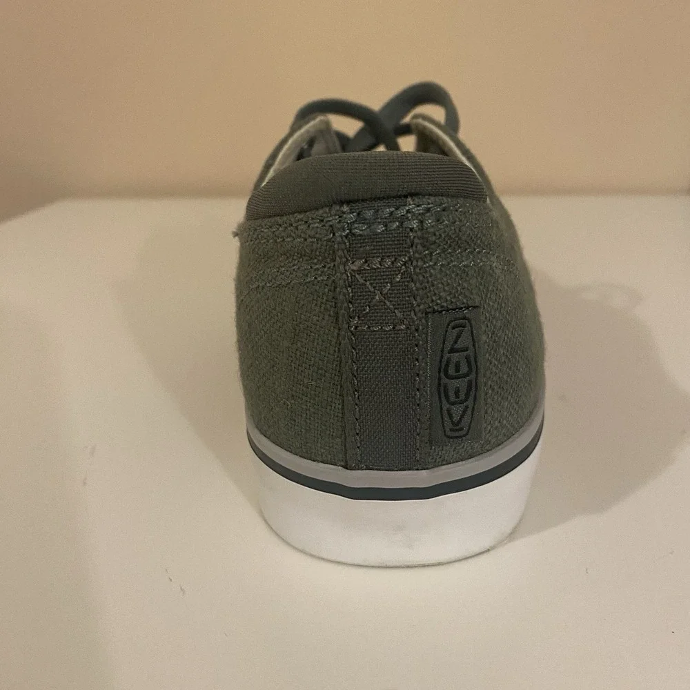 Keen Women's Elsa III Canvas Green Sneaker Size 7.5 - Picture 3 of 14
